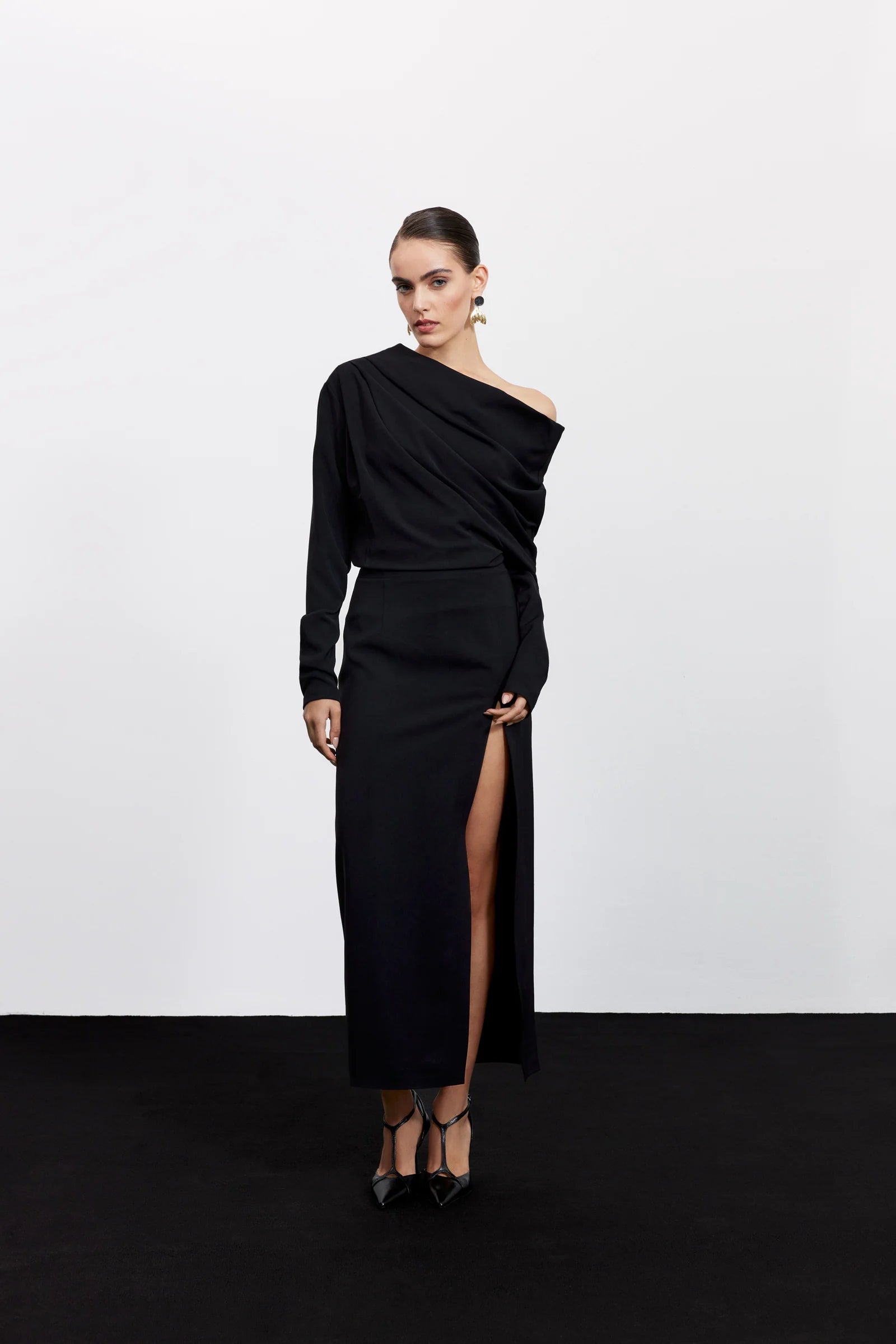 The Manhattan Side-Slit Skirt