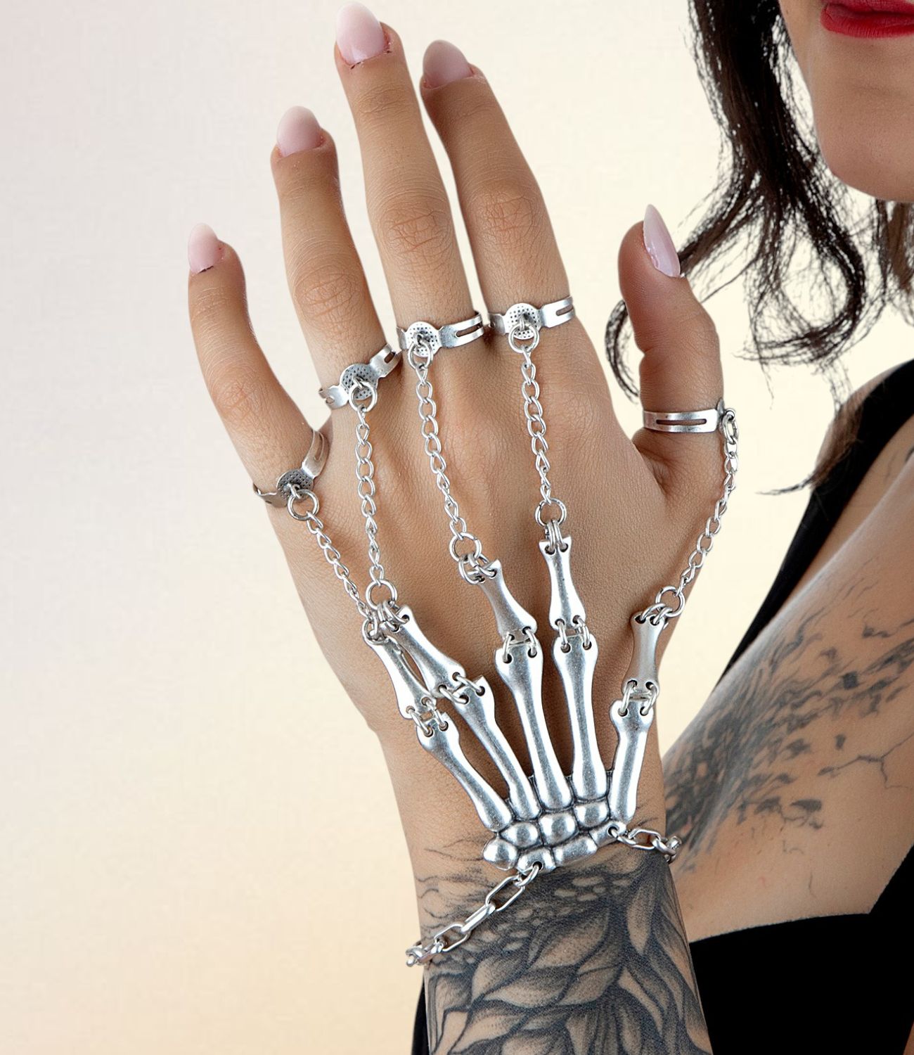 Bone Chain Hand Harness